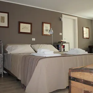 https://ornato-garden-apartment.italymilanhotels.net